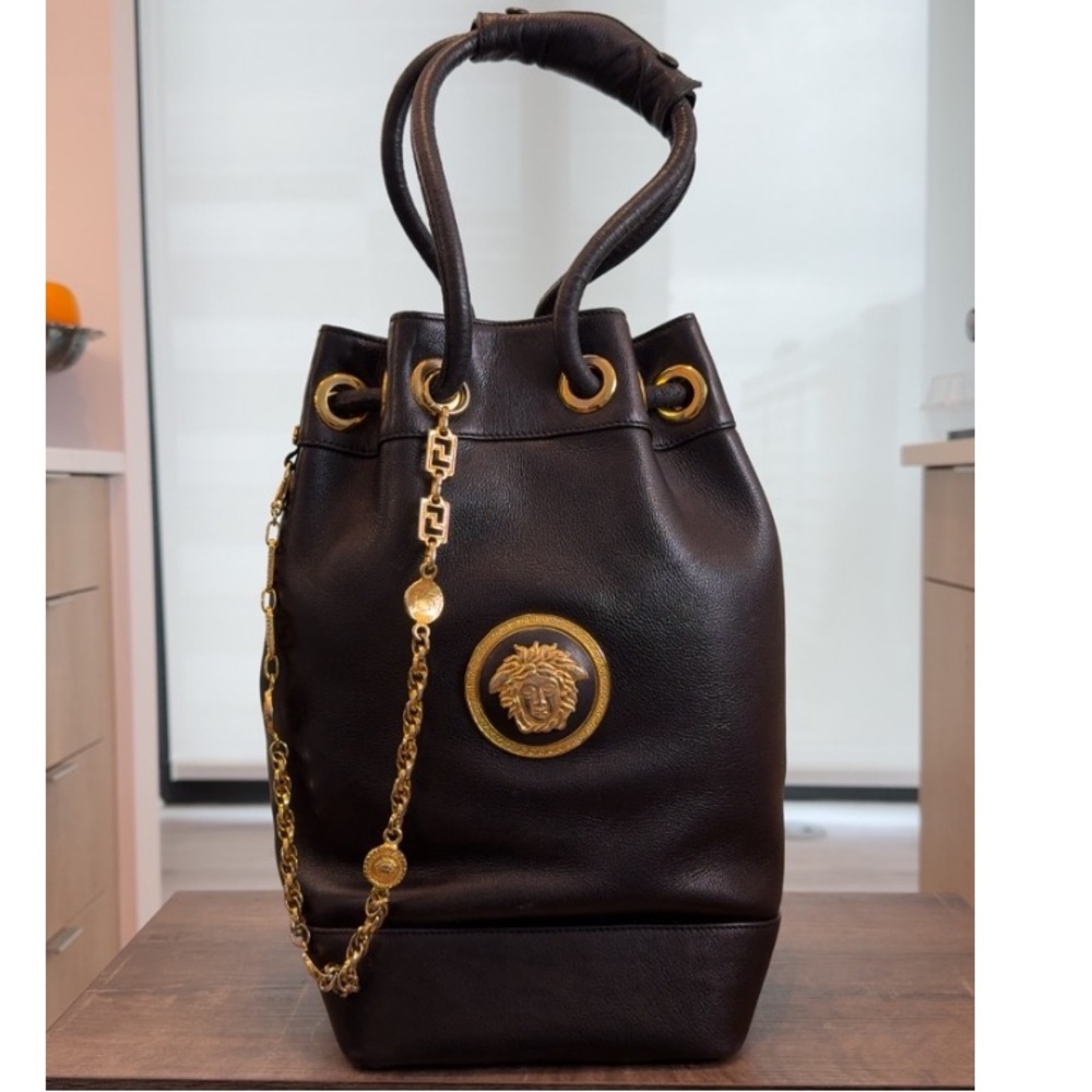Elegant Black and Gold Women's Bag